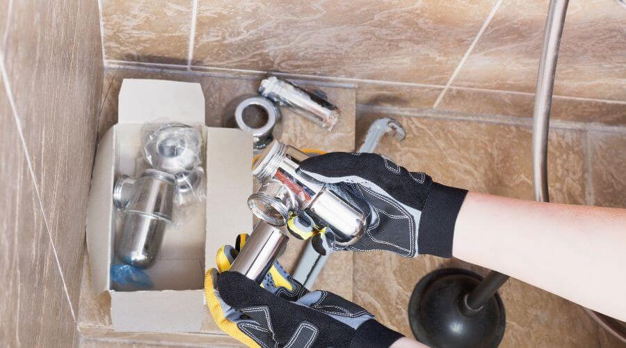 Professional gutter cleaning in Freeburg, IL